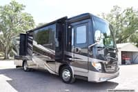 59485 - 35' 2018 Newmar Ventana 3407 360hp Cummins w/3 Slides Image 1