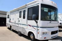 56223 - 31' 2003 Winnebago Sightseer 30B w/Slide Image 1