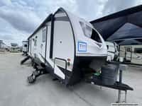 62800 - 30' 2019 Forest River Surveyor Luxury 271 w/Slide Image 1