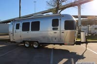 54887 - 23' 2017 Airstream International 23FB SERENITY Image 1