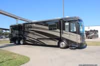 61587 - 42' 2007 Newmar Dutch Star 4320 400hp Cummins w/4 Slides Image 1