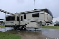 62822 - 36' 2022 Jayco Pinnacle 32RLTS w/3 Slides Image 1