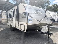 65131 - 21' 2025 Jayco Jay Flight Slx 175FQ Image 1
