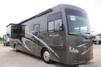 60844 - 38' 2018 Thor Palazzo 36.3 340hp Cummins w/2 Slides Image 1