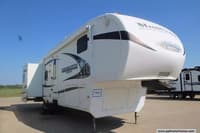 60841 - 35' 2010 Keystone Montana Mountaineer 326RLT w/3 Slides Image 1