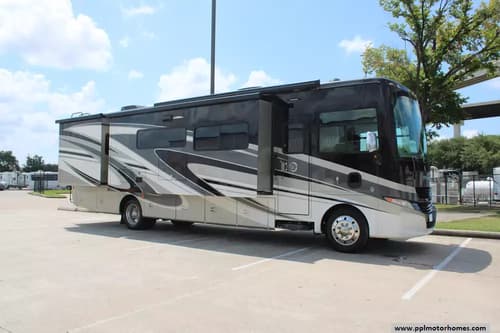 60644 - 36' 2021 Tiffin Allegro Open Road 34PA w/4 Slides Image 1