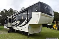 60854 - 43' 2020 Heartland Landmark Newport 365 w/3 Slides Image 1