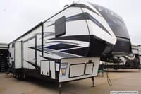 56158 - 44' 2019 Keystone Fuzion 424 w/3 Slides & Generator  - Toy Hauler Image 1