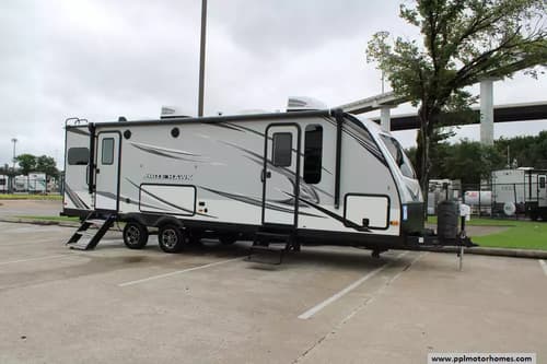 63647 - 32' 2021 Jayco White Hawk 26RK w/Slide Image 1