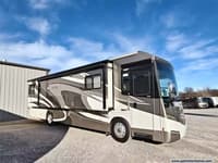 61958 - 37' 2013 Itasca Meridian 36M 360hp Cummins w/3 Slides Image 1