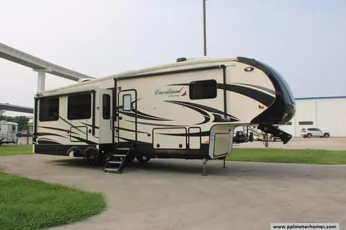 63040 - 35' 2020 Forest River Cardinal Luxury 335RLX w/3 Slides Image 1