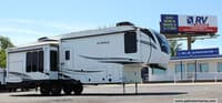 60218 - 37' 2021 Jayco Eagle 317RLOK w/3 Slides Image 1