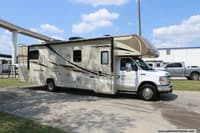 64318 - 32' 2018 Winnebago Minnie Winnie 31K w/Slide Image 1