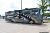 62646 - 38' 2019 Thor Palazzo 37.4 340hp Cummins w/3 Slides Image 1