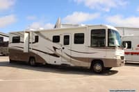 55652 - 35' 2004 Coachmen Georgie Boy Landau 3525TS w/3 Slides Image 1