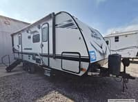61606 - 28' 2021 Jayco Jay Feather 22RB w/Slide Image 1