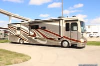 55335 - 41' 2014 Fleetwood Discovery 40X 380hp Cummins w/3 Slides Image 1