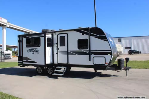 62548 - 25' 2022 Grand Design Imagine Xls 22RBE w/Slide Image 1