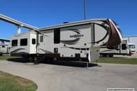 54401 - 43' 2015 Heartland Bighorn 3875FB w/3 Slides Image 1