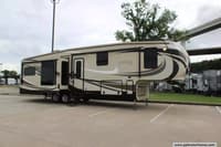 59937 - 39' 2015 Jayco Pinnacle 36KPTS w/3 Slides Image 1