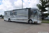 59188 - 41' 2009 Fleetwood American Allegiance 40X 400hp Cummins w/3 Slides Image 1