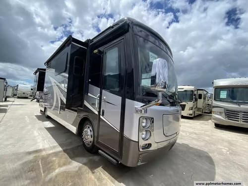 63522 - 36' 2017 Nexus Bentley NEXUS 34B 360hp Cummins w/4 Slides Image 1