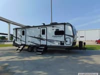 56009 - 29' 2021 Forest River Flagstaff Super Lite 26FKBS w/2 Slides Image 1