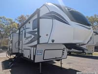 62628 - 32' 2019 Forest River Crusader 297RSK w/3 Slides Image 1