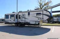61695 - 40' 2019 Forest River Cardinal Luxury 3930FBX w/3 Slides Image 1