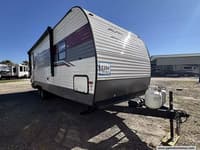 62665 - 29' 2024 Primetime Avenger Le 24RKSLE w/Slide Image 1