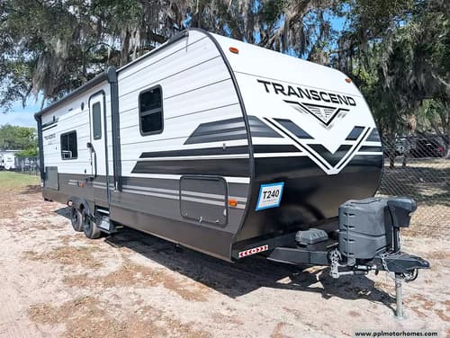 62780 - 30' 2021 Grand Design Transcend Xplor 261BH w/Slide - Bunk House Image 1