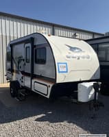 64752 - 20' 2018 Jayco Hummingbird 17FD w/Slide Image 1
