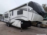 62570 - 36' 2022 Jayco North Point 310RLTS w/3 Slides Image 1