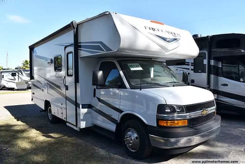 61832 - 24' 2023 Coachmen Freelander 22XG Image 1