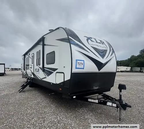 59862 - 38' 2020 Forest River Xlr Hylerlite 30HFX w/Slide - Toy Hauler Image 1