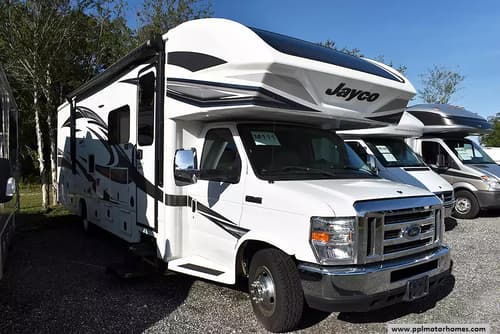 60599 - 32' 2018 Jayco Grayhawk Prestige 29MVP w/2 Slides Image 1