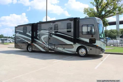 60602 - 38' 2020 Fleetwood Pace-Arrow 35RB 340hp Cummins w/4 Slides - Bunk House Image 1