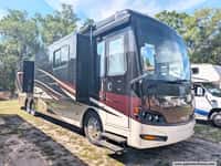 62862 - 40' 2014 Newmar Ventana 4037 400hp Cummins w/3 Slides Image 1