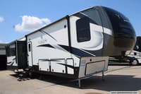 60162 - 42' 2022 Dutchmen Yukon 400RL w/3 Slides Image 1