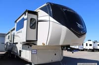 54685 - 44' 2022 Jayco Pinnacle 38FLGS w/4 Slides Image 1