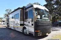 54612 - 43' 2007 Fleetwood American Tradition 42V 400hp Cummins w/4 Slides Image 1