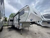 59469 - 33' 2019 Coachmen Chaparral Lite 30RLS w/3 Slides Image 1