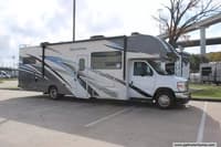 61761 - 32' 2024 Thor Quantum WS31 w/Slide Image 1