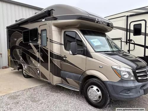 63089 - 25' 2018 Coachmen Prism 24EF w/Slide Image 1