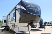 52758 - 42' 2019 Heartland Bighorn 3925MLP w/4 Slides Image 1