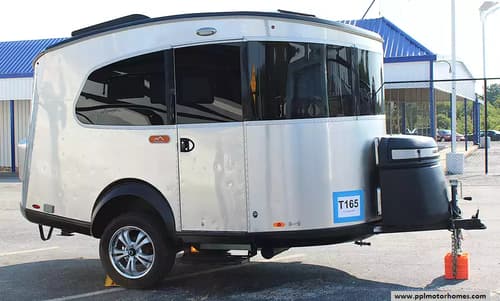 60595 - 17' 2019 Airstream Basecamp 16 Image 1