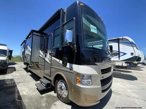 63228 - 36' 2013 Tiffin Allegro Open Road 35QBA w/4 Slides Image 1