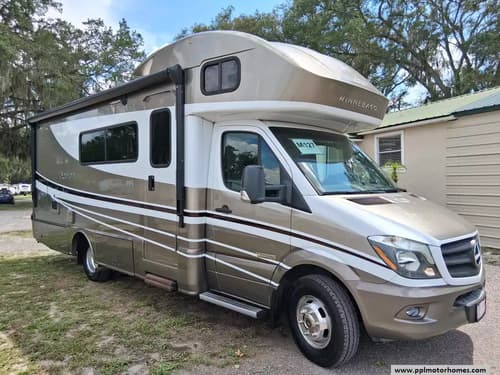 63850 - 25' 2019 Winnebago Navion 24D w/Slide Image 1