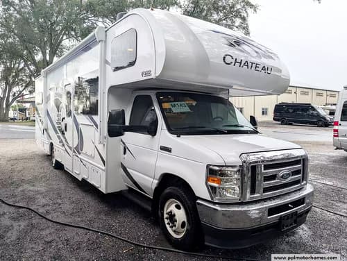 64237 - 32' 2021 Thor Chateau 31E w/Slide - Bunk House Image 1