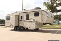 55907 - 30' 2018 Jayco Eagle Ht 27.5RLTS w/3 Slides Image 1